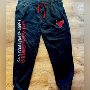 Men’s NBA Store Chicago Bulls Cuffed Sweatpants